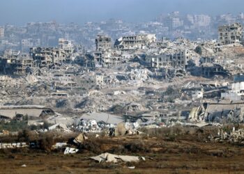 KEMUSNAHAN di Semenanjung Gaza akibat bedilan udara tentera Israel setakat 17 Julai lalu. - AFP