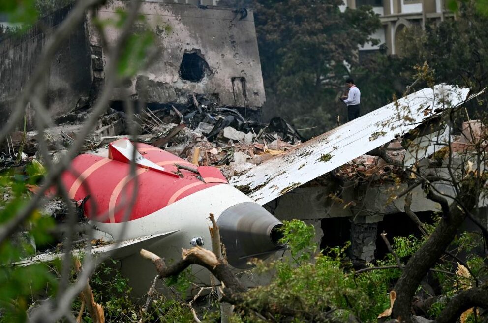 Siasatan awal dedah suis bahan api punca nahas Air India