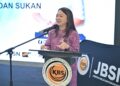 HANNAH mahu persatuan sukan mencari penaja dan tidak bergantung sepenuhnya kepada dana kerajaan.