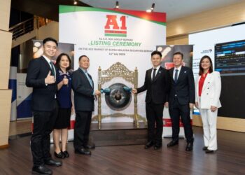 Pengeluar makanan dan minuman (F&B), A1 A.K. Koh Group Berhad (A1 AK Koh) mencatatkan penampilan sulung di Pasaran ACE Bursa Malaysia Securities Bhd. pada harga 25 sen sesaham, kekal pada paras harga tawaran awam permulaan (IPO) syarikat itu.