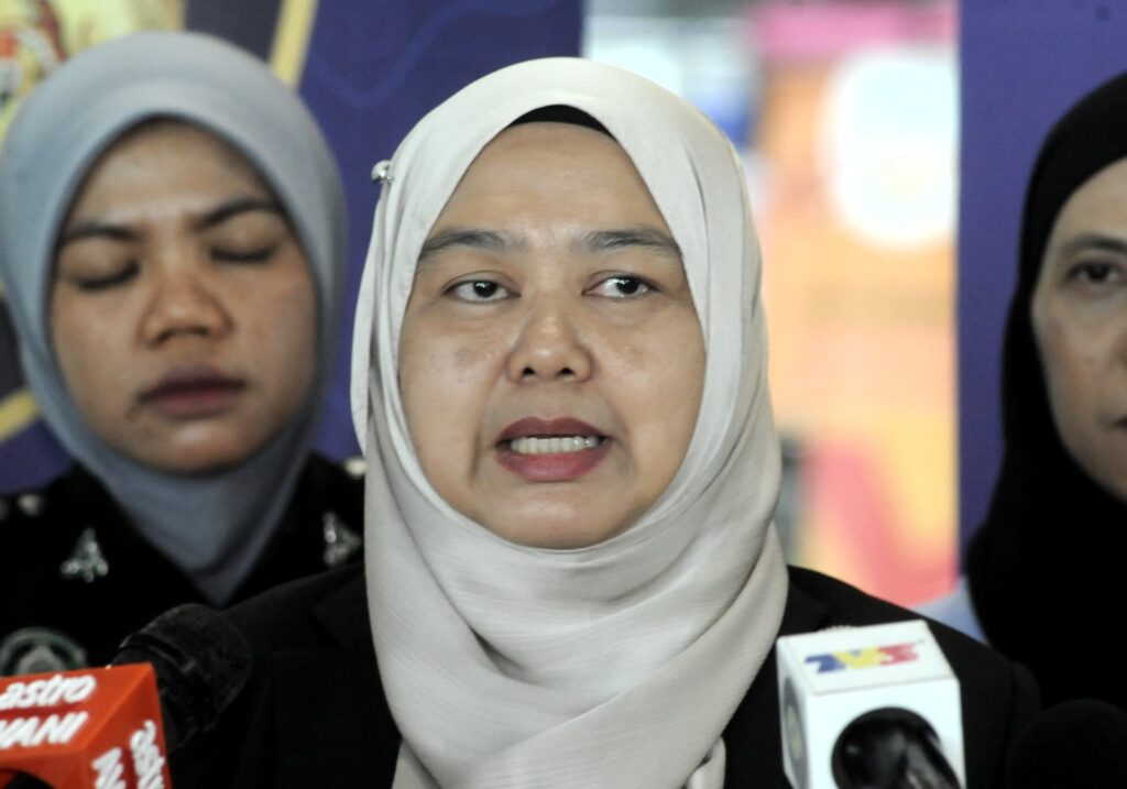 Pegawai penguat kuasa disyaki terlibat sindiket ‘flying passport’