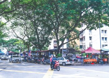 ISU perobohan gerai di Desa Pandan perlu diselesaikan dengan situasi menang-menang antara pihak DBKL dan peniaga – UTUSAN/M.FIRDAUS M.JOHARI