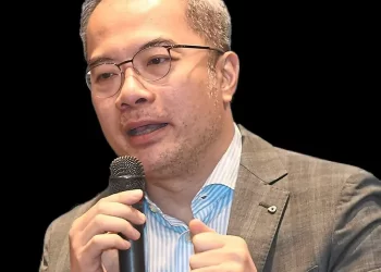WILLIAM NG