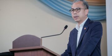 FAHMI FADZIL