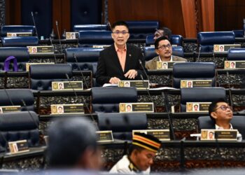 WONG KAH WOH