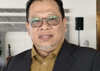 ZUHAIRI AB KADIR