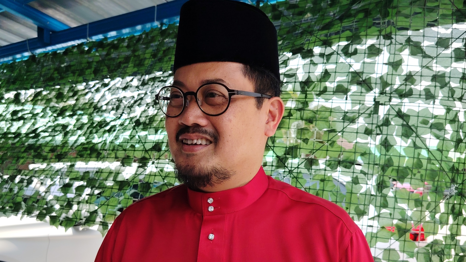 Tiga negeri