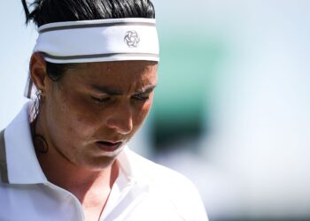 ONS Jabeur mengambil keputusan untuk meninggalkan gelanggang seketika selepas tidak lagi berasa gembira bermain tenis. - AFP