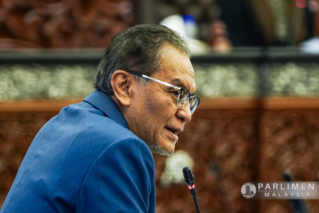 64 peratus jangkitan HIV berpunca daripada homoseksual, biseksual