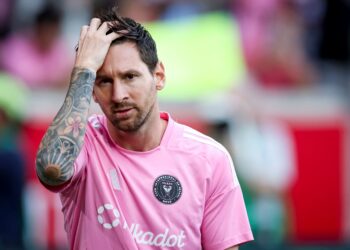 Lionel Messi dan Jordi Alba bakal digantung menjelang aksi menentang FC Cincinnati hujung minggu ini. - AFP
