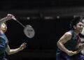 Goh Sze Fei-Nur Izzuddin tewas kepada Kim Won-ho-Seo Seung-jae pada final Terbuka Jepun di Gimnasium Tokyo, kelmarin. - AFP