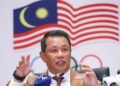 Mohamad Norza Zakaria bercakap pada sidang media selepas Mesyuarat Majlis Eksekutif Majlis Olimpik Malaysia (MOM) di Akademi Badminton Malaysia, Bukit Kiara, Kuala Lumpur, semalam. - UTUSAN/AFIQ RAZALI
