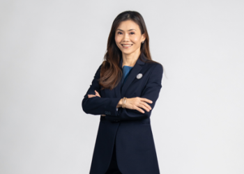 NUR JULIE GWEE ARIFF