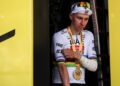 TADEJ Pogacar mengalami kecederaan selepas terbabit dengan  kemalangan selepas memenangi peringkat ke-12 dalam perlumbaan berbasikal Tour de France antara Auch dan Hautacam, di pergunungan Pyrenees, kelmarin. - AFP