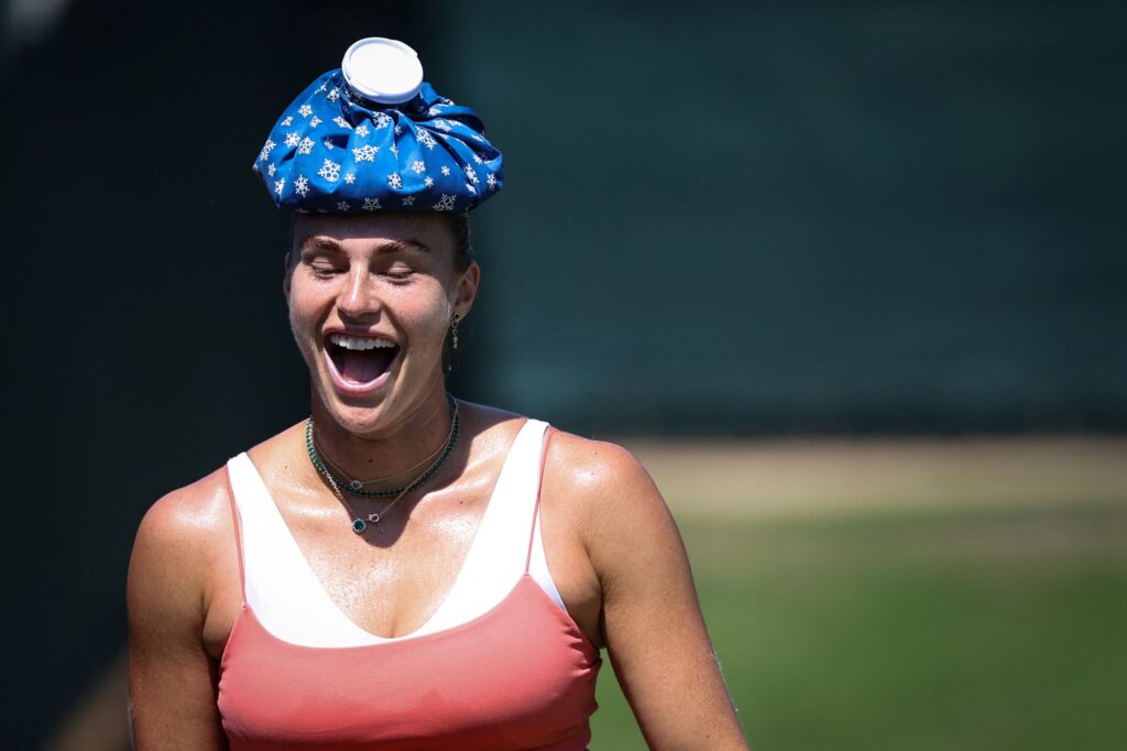 Pembukaan Wimbledon terpanas dalam sejarah Pembukaan Wimbledon terpanas dalam sejarah