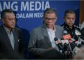 SAIFUDDIN Nasution Ismail dalam sidang akhbar selepas Majlis Perhimpunan Bulanan Kementerian Dalam Negeri di Kompleks Setia Perkasa, Putrajaya, semalam. – UTUSAN/FAIZ ALIF ZUBIR
