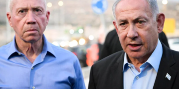 ICC menolak permohonan membatalkan waran tangkap terhadap Benjamin Netanyahu (kanan) dan Yoav Gallant (kiri). – AGENSI