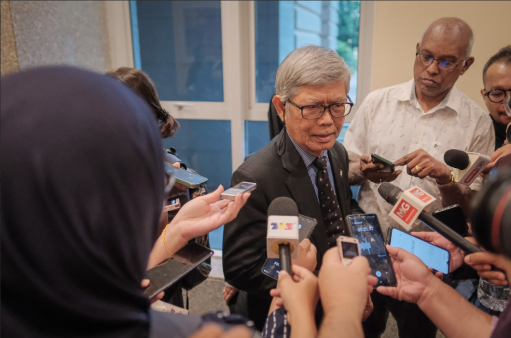 Tekanan hakim kanan, Abdul Rahman tidak khuatir Tekanan hakim kanan, Abdul Rahman tidak khuatir