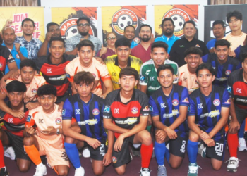 BARISAN pengurusan baharu Machan FC yang akan mengharungi cabaran Liga A1-Semi Pro musim 2025-2026. - UTUSAN/AMRAN MULUP