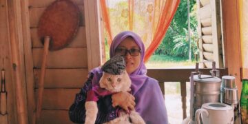 iti
Rohani
Abdul
Hamid bersama Goyem tersayang.