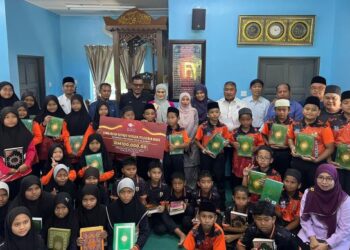 AIN menunjukkan perbualan dia dengan anak perempuannya yang menjadi mangsa penipuan di Poipet, sempadan Thailand-Kemboja.
