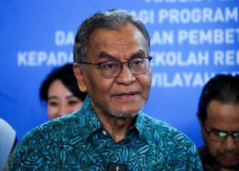 DZULKEFLY AHMAD
