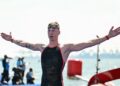 PERENANG Jerman, Florian Wellbrock meraikan kemenangan akhir acara renang air terbuka 10 kilometer (km) lelaki semasa Kejohanan Akuatik Dunia 2025 di Pulau Sentosa di Singapura pada 16 Julai lalu. - AFP