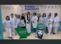 NUR IZATUL AINI (lima kanan) bergambar bersama jururawat di Jabatan Pediatrik, Kompleks Perubatan Tentera Raja Fahd di Jeddah, Arab Saudi. -GAMBAR IHSAN NUR IZATUL AINI