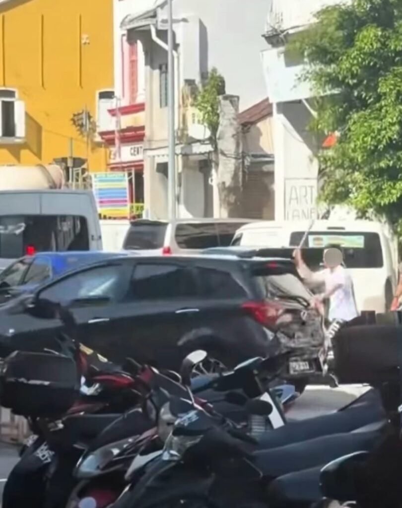 Polis buru lelaki sengaja rosakkan kereta guna besi