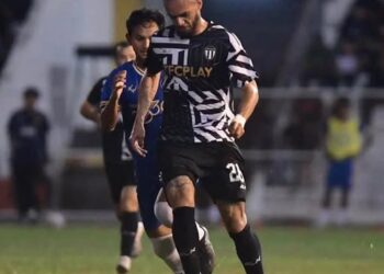 CARECA menjalani sesi latihan bersama Terengganu FC (TFC) menjelang aksi persahabatan di Kuala Lumpur, sepanjang minggu ini.