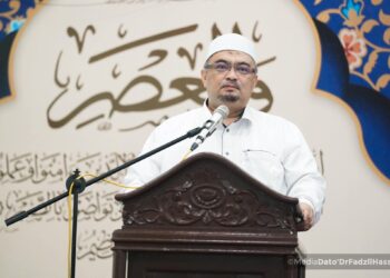 MOHAMED Fadzli Hassan.