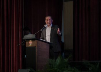ANWAR IBRAHIM