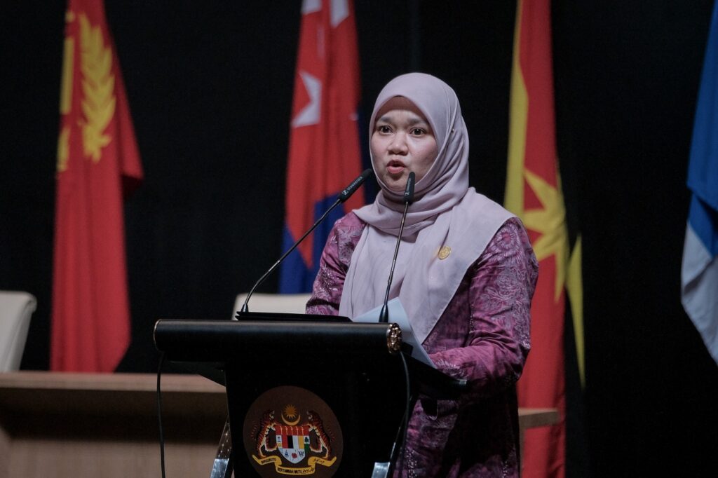 72 SBP diwujudkan Akademi Bahasa Madani