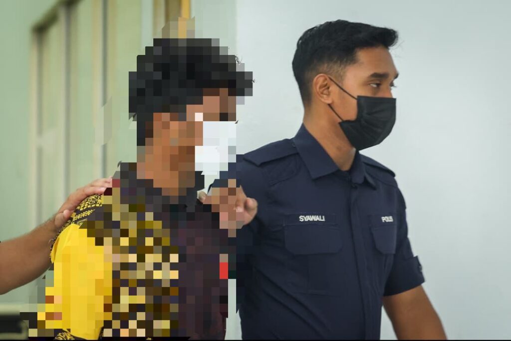 Pelajar mengaku bersalah tumbuk guru