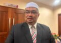 MOHAMED Fadzli Hassan semasa menjawab soalan media selepas Mesyuarat Exco di Kompleks Kota Darulnaim, Kota Bharu, Kelantan. - UTUSAN/ROSLIZA MOHAMED