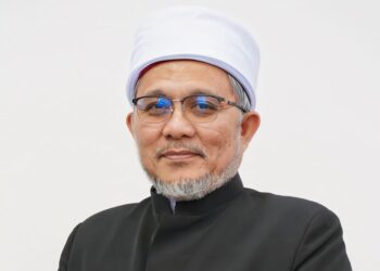 ASMADI MOHAMED NAIM
