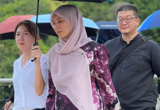 nurul izzah