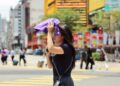 JANGAN sama sekali mendedahkan diri kepada panahan cahaya matahari yang boleh menjuruskan kepada bahana strok haba.