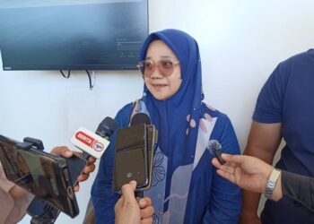 SITI Hamidah Jumari ketika ditemui pemberita semalam.