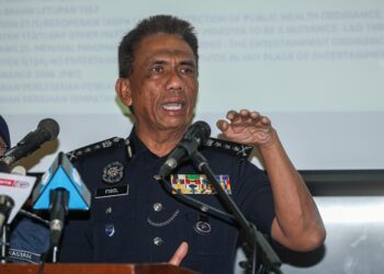 FISOL Salleh pada sidang akhbar berkaitan Op Kontraban Mega PGA di Bukit Aman, Kuala Lumpur hari ini. -UTUSAN/ISKANDAR ISHAK
