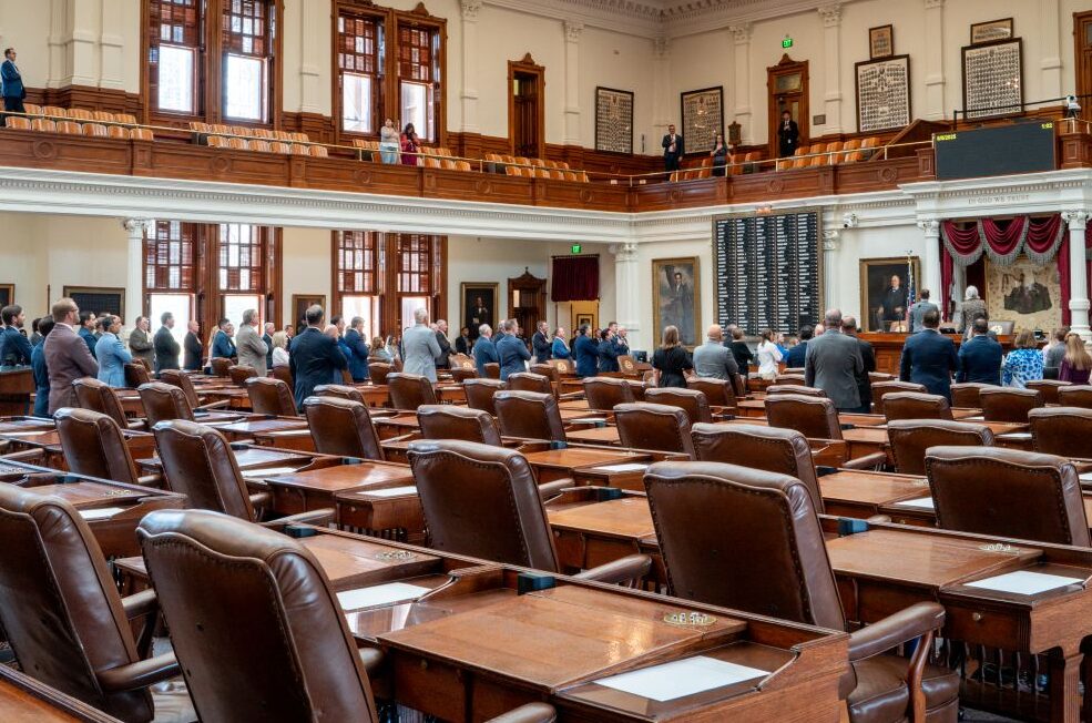 Republikan ‘buru’ wakil Demokrat demi perkukuh kuasa di Texas