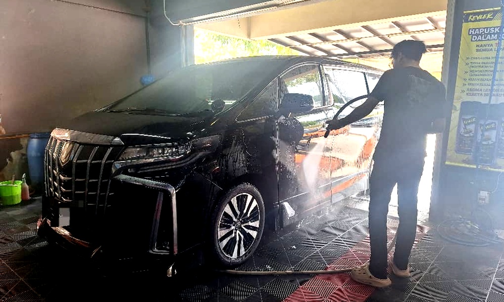 Pusat cuci kereta