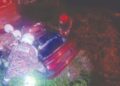PASUKAN bomba mengeluarkan mangsa tersepit dalam sebuah kereta yang terbabas ke dalam parit dekat Jalan Sultan Sulaiman Shah, Banting, di Kuala Langat, Selangor, semalam.