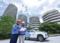 Dalam mengumumkan prestasi separuh pertama 2025 (1H 2025), Tenaga Nasional Berhad (TNB) menegaskan komitmennya terhadap pembangunan negara, memperkasa komuniti serta memberikan pulangan kepada pemegang saham, dengan mengumumkan dividen berjumlah RM1.5 bilion. Kebolehpercayaan kekal menjadi teras kepada misi ini, dengan pelaburan sebanyak RM5.2 bilion dalam projek yang menyokong pertumbuhan permintaan, kestabilan elektrik dan peralihan kepada tenaga lebih bersih