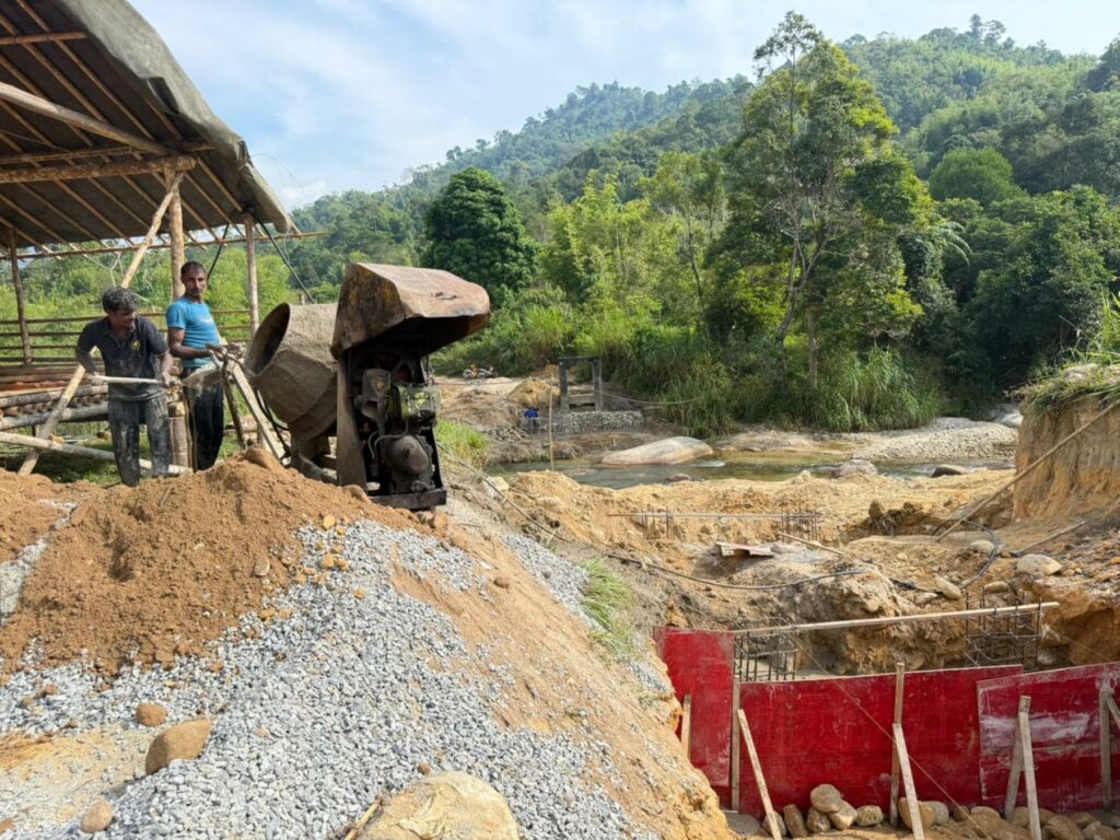 Pembinaan jambatan Pos Balar tingkatkan kehadiran murid