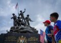 tugu negara menjadi bukti pengorbanan wira negara demi sebuah keamanan.-GAMBAR HIASAN