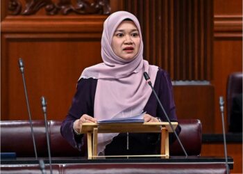 FADHLINA SIDEK