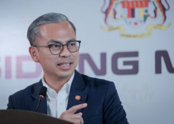FAHMI FADZIL