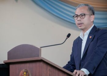 FAHMI FADZIL