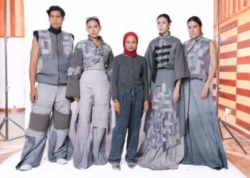 dIMENSI dramatik melalui potongan dan tekstur menjadi kekuatan rekaan ini.